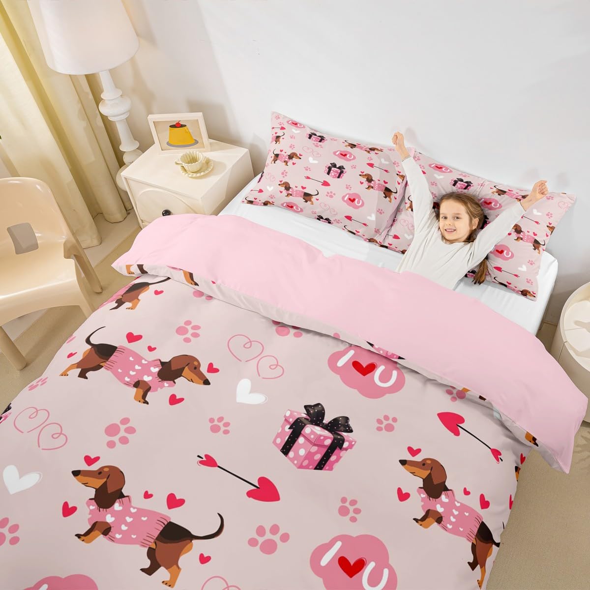 Cute Dachshund Bedding Sets King Size,Valentine's Day Duvet Cover Set 3Pcs for Kids Girls Boys Adult Room Decor,Pink Love Heart Print Comforter Cover Romantic Dog Paw Quilt Cover,2 Pillowcases