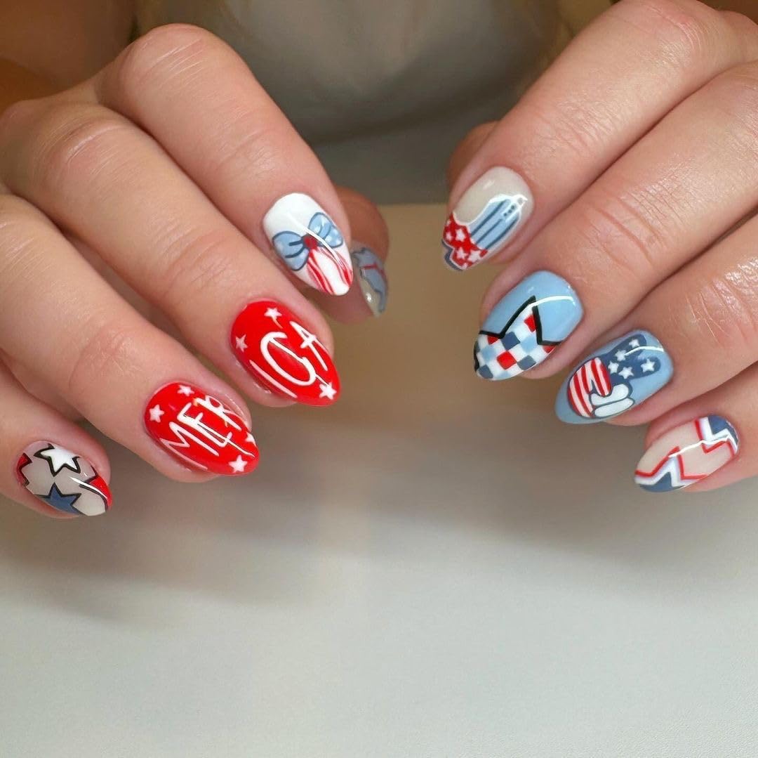 24Pcs Cute Independence Day Press on Nails Short Oval Fake Nails Red Blue Two Colors False Nails Star Letter Design Stick on Nails Full Cover Acrylic Glue on Nails for Women