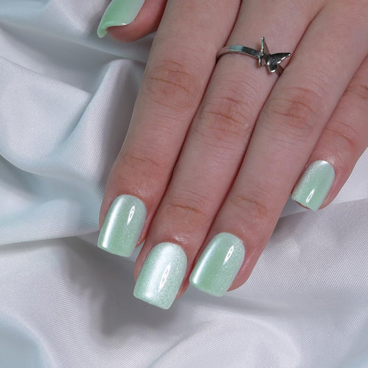 Stbisen Mint Green Cat Eye Press On Nails Short – Square Fake Nails with Color-Shifting Glow, Glossy Gel Acrylic Nails 15 Sizes, 30 Nails, Thick Reusable Glue On Nails for Daily Wear & Women Gifts