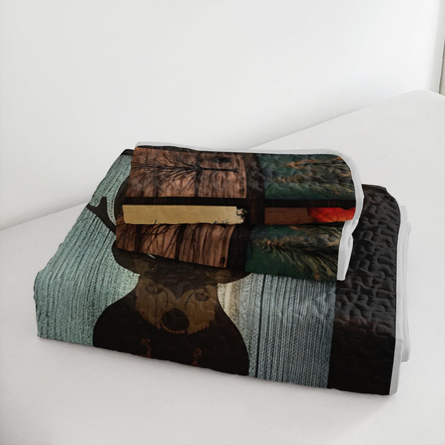 HOSIMA King Size Quilt,Deer Bear Print Forest Bedding Sets for Hunting Room Decor,Pine Cone Pattern Brown Hunting Themed Plaid Patchwork Bedding Quilts with 2 Pillowcases.