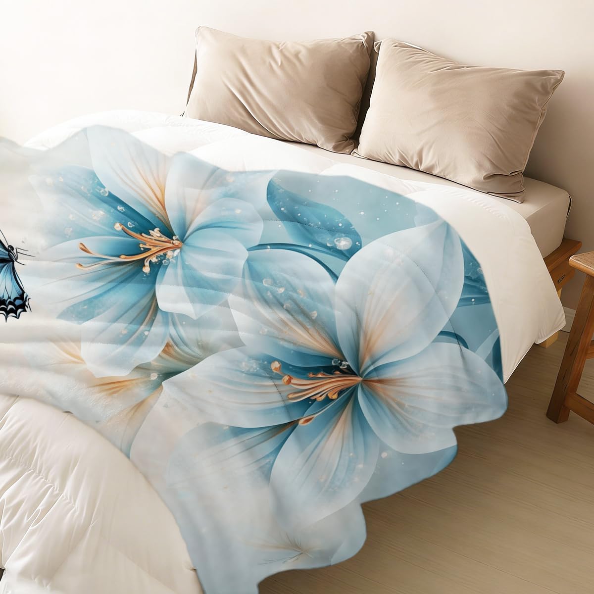 HUNXIAOJ Butterfly Blanket Blue Flannel Throw Flower and Butterfly Throw Blanket Girls Bedroom Decor Butterflies Gift for Women Girl Kids 49"x59"