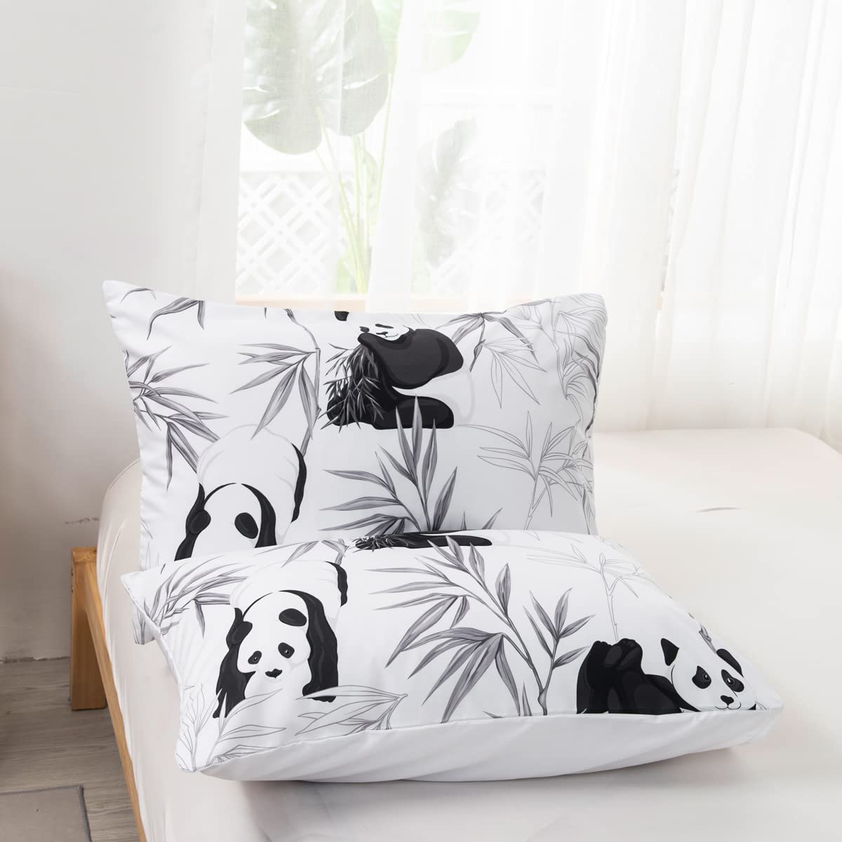 CVHOUSE Panda Bedding Queen Size,Cute Animal Bedding Set for Girls Kids Teens,Kawaii Comforter Set Cover Soft,1 Duvet Cover 2 Pillowcases 3 Piece,Chrismas Decor
