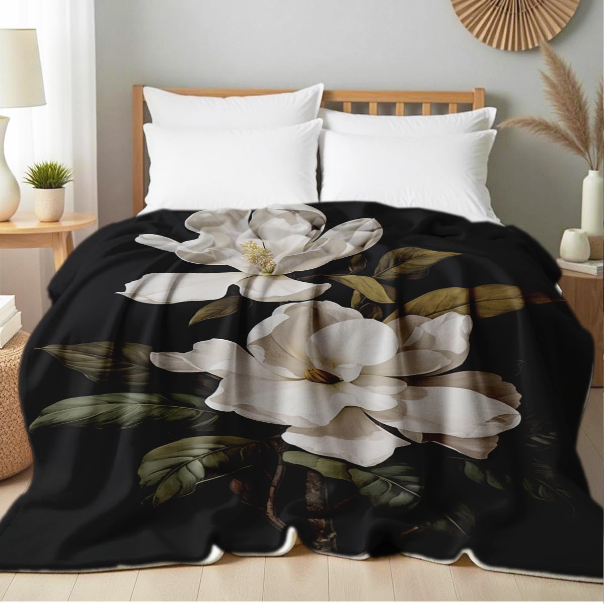 HUNXIAOJ Magnolia Print Blanket Black and White Throw Soft Magnolia Flannel Blanket Flower Bedding Decor Gifts Botanical Floral Throw for Bed Couch (59"x78")