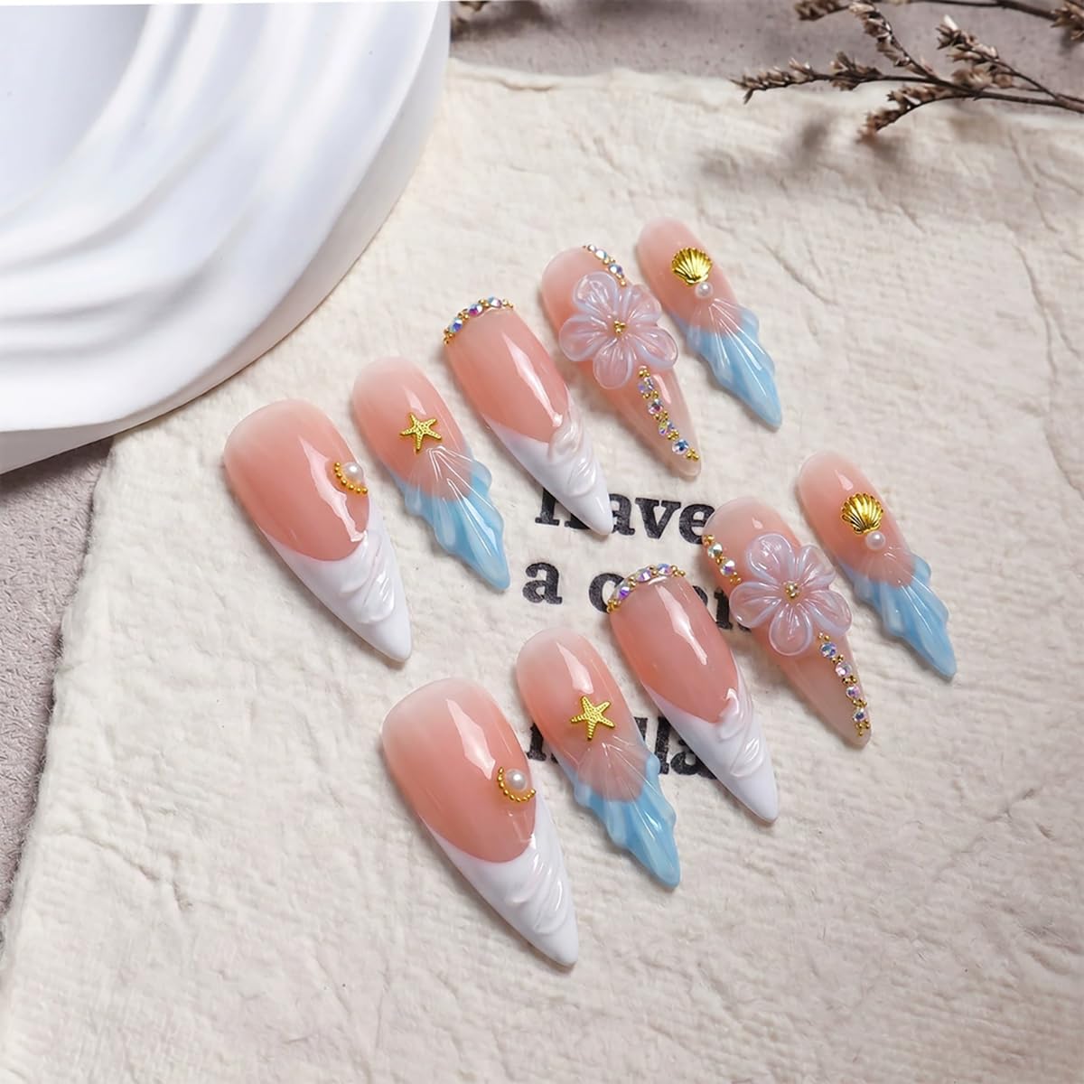 Handmade Press on Nails Long Stiletto False Nails Blue French Tip Fake Nails with 3D Flower Designs Sparkly luxury Beach Artificial Nails for Women 10pcs (Size M）