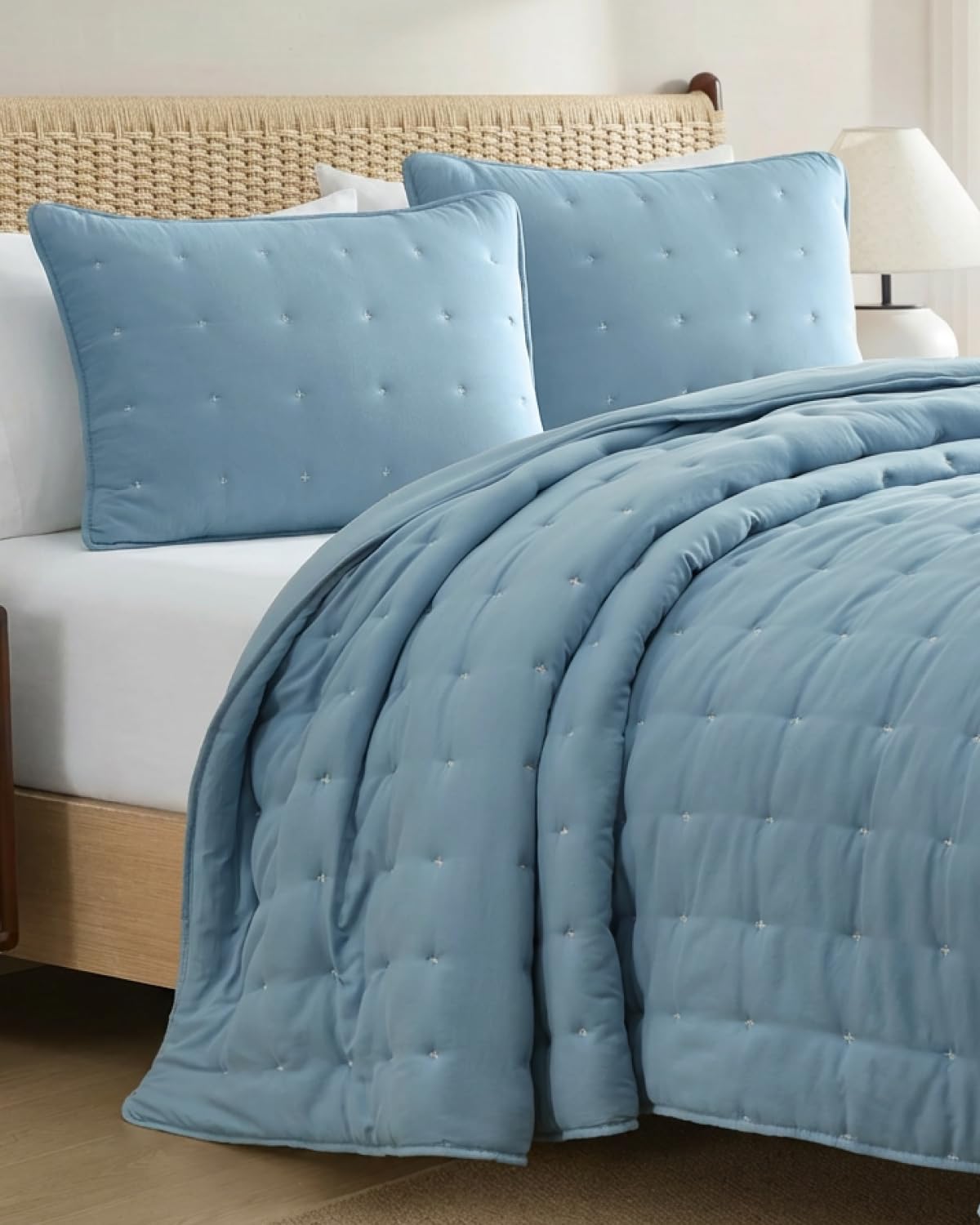 Quilts King Size - Bedspread for King Size - Lightweight Comforter Set - Quilt Bedding Set for All-Seasons - Ultra Soft, Breathable & Comfy - Summer Coverlet w/ 2 Pillow Shams - 106" x 96", Dust Blue