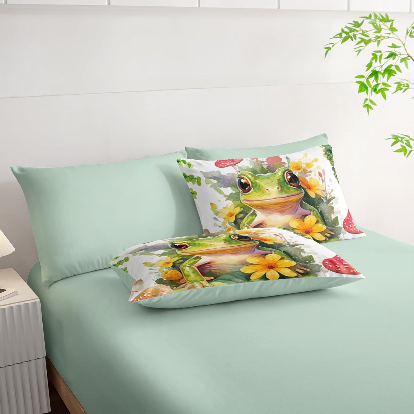 AILONEN Green Frog Comforter Set Twin 7-Piece Bed in a Bag,Tropical Amphibian Tree Frog Bedding Set for Kids Boys Girls,Soft Comforter & Fitted Sheet with Flat Sheet,2 Pillowcases,2 Pillow Shams