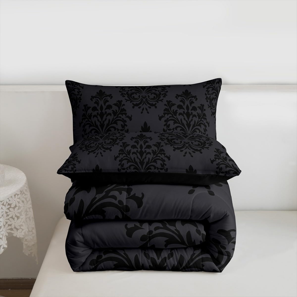 jejeloiu Damask Pattern Bedding Set Soft for Boys Girls, Floral Printed Comforter Set Queen Size Bohemian Damask Print Duvet Quilt Microfiber Baroque Style Bedroom Decor 3 Pcs with 2 Pillow Cases