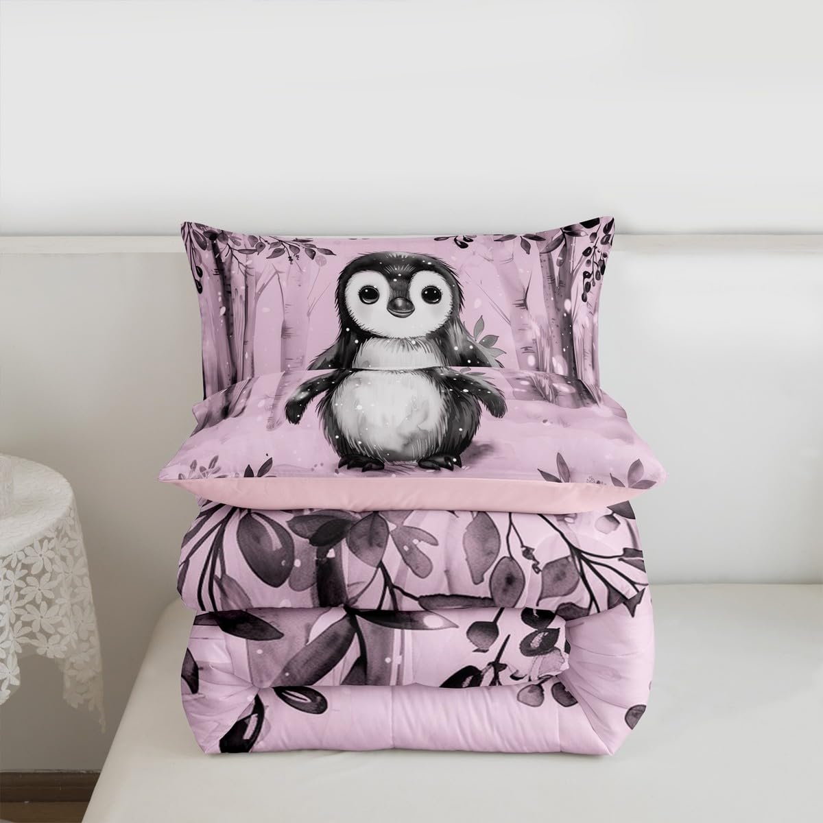 Erosebridal Pink Kawaii Penguins Comforter Set Queen Antarctic Animal Pattern Bedding Set Cartoon Penguin Comforter for Kids Boys Girls,Winter Snowy Forest Quilt Duvet