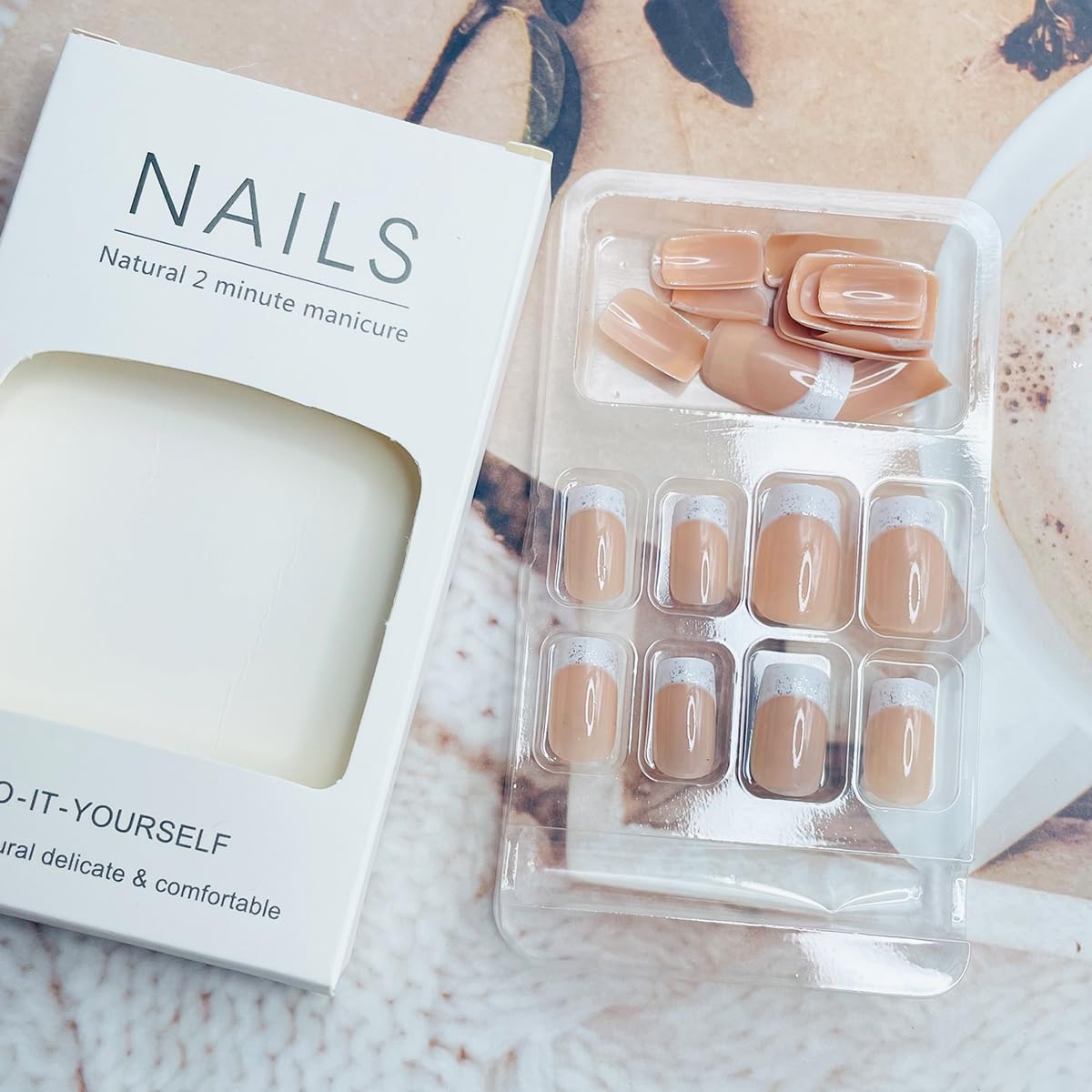 NEWSPIED 24Pcs French Tip Press On Nails Medium Square Glitter Acrylic Nails with White Gradient Design Glossy False Nails Reusable Nude Stick On Nails for Women Manicure Decor Supplies