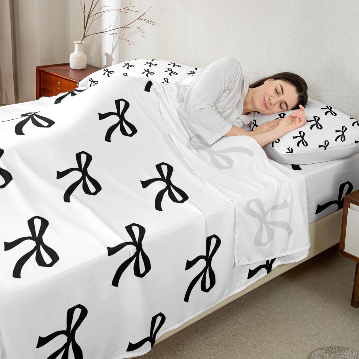 Castle Fairy Black Bow Sheet Set Cartoon Bowknot Modern Romantic Bedding Set Girlish Cute Bed Sheets Teens Room Decor Black White 1 Soft Polyester (Twin Flat & Fitted Sheet with 1 Pillow Case)