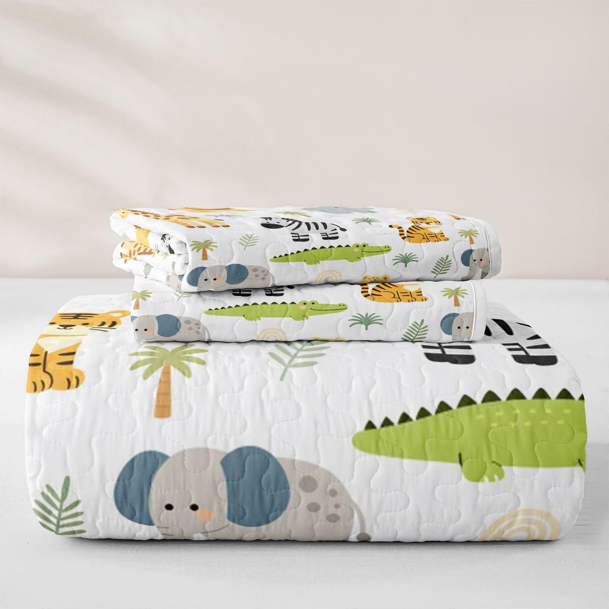 Feelyou Giraffe Quilt Sets King Size Lion Kids Boys Girls Quilts with 2 Pillowcases Soft Elephant Bedspread Coverlet Set Gift for Kids Lightweight Bedding 3D Wild Animal Pattern