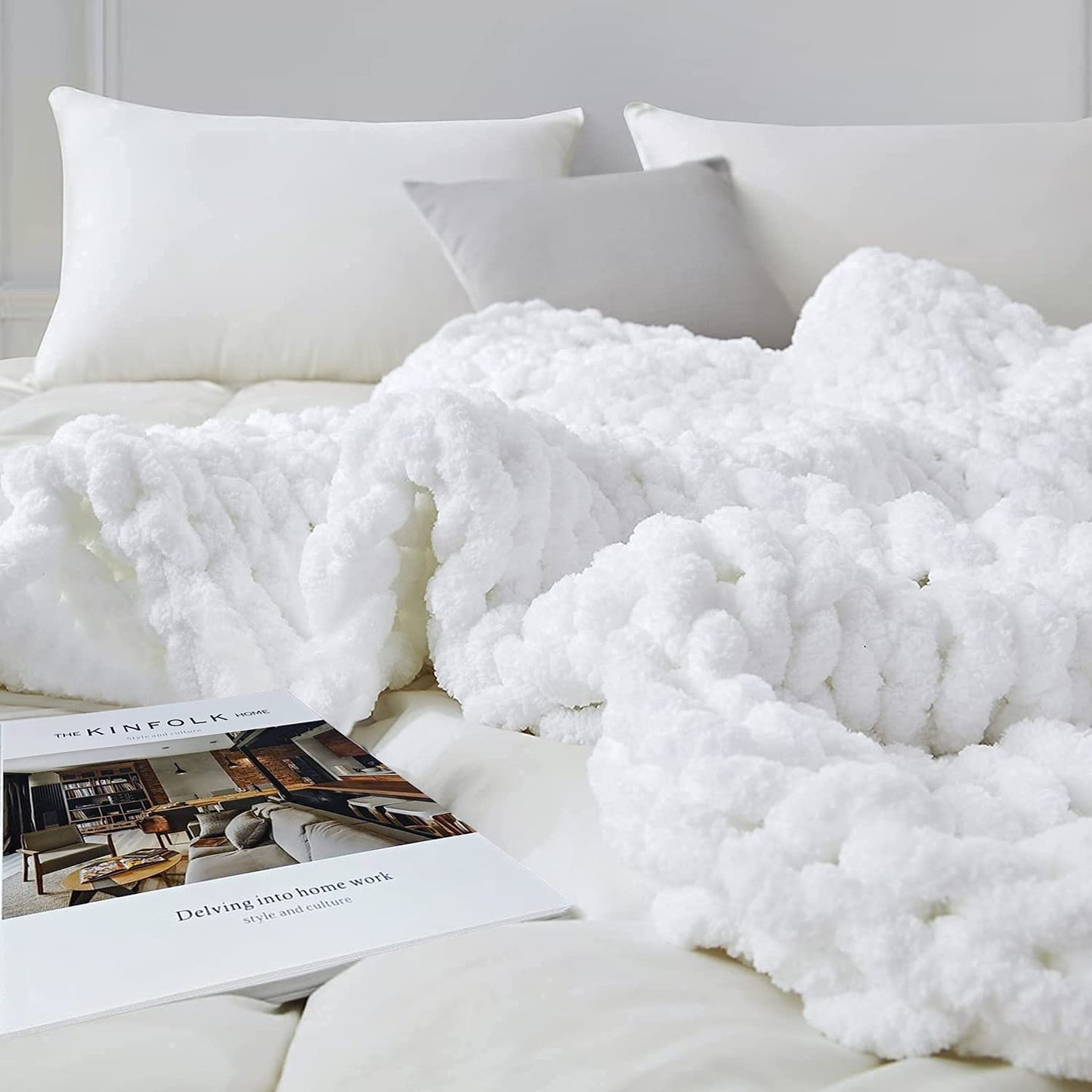 INNDUN Chunky Knit Blanket 48"x72" Handwoven Interior Decoration for Large Sofas and Beds White