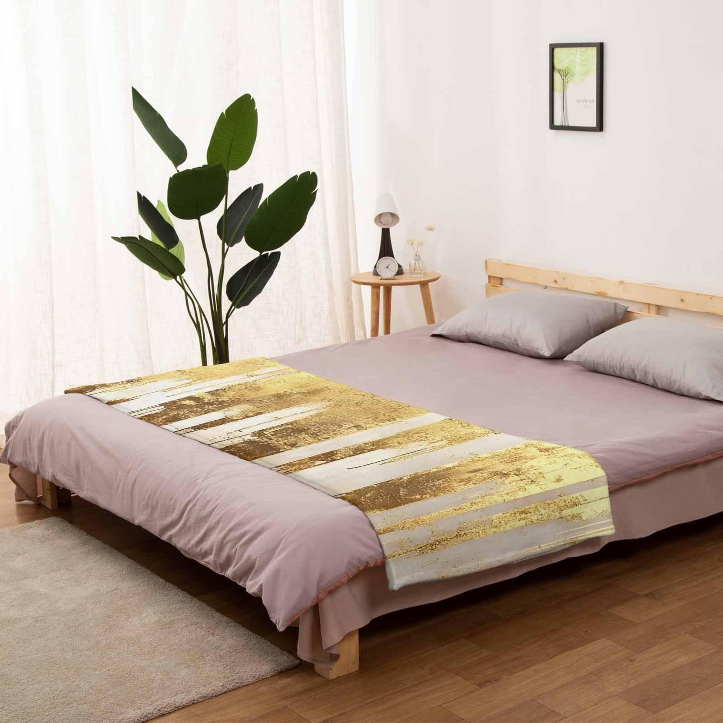 Abstract Gold Throw Blankets Bedding, Modern Brush Luxury Strokes Artwork Flannel Fleece Microfiber Soft Blankets, Warm Bed Blanket Throws for Chair Sofa Couch Bedroom Camper 50x80 in