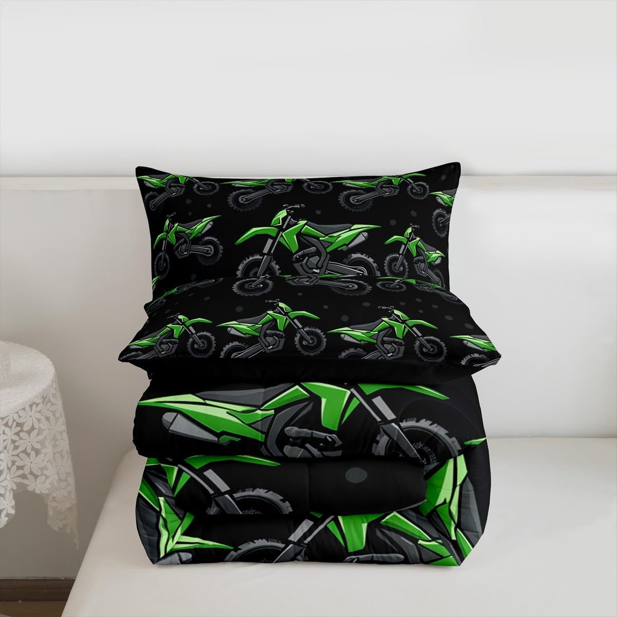 Erosebridal Boys Green Motocross Bedding Set Full, Dirt Bike Comforter Set, Racing Motocross Comforter, Cool Motorcycle Black Quilt with 2 Pillowcases for Kids Teens Youth Men Bedroom Decor