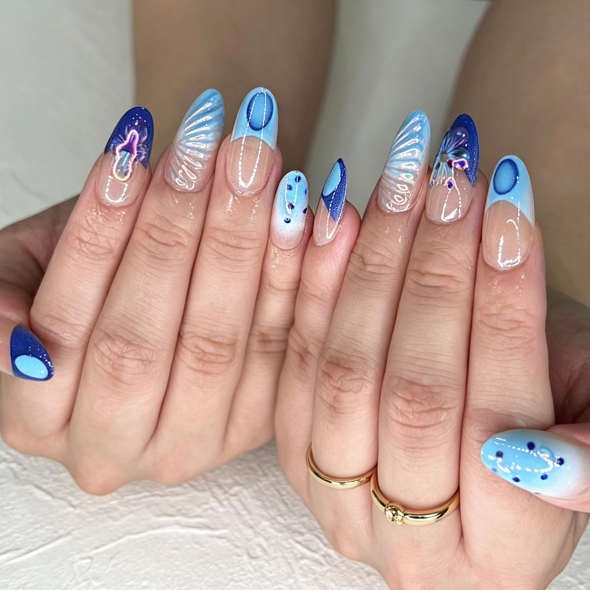 3D Press On Nails Almond Medium Light Blue French Fake Nails with Embossed Fan-Shaped&Plating Flower Designs, Acrylic Artificial Nail Press ons False Stick On Nails for Women Girls 30Pcs