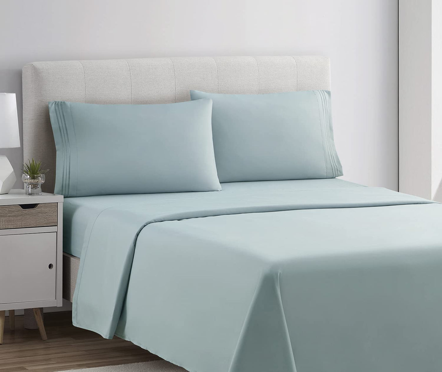Clara Clark Bed Sheets, Premier 1800 Series 4 Piece Bed Sheet Set, Deep Pocket, Wrinkle, Fade, Stain Resistant, Luxury Soft Bedding Sheets & Pillowcases, Queen, Light Blue Aqua