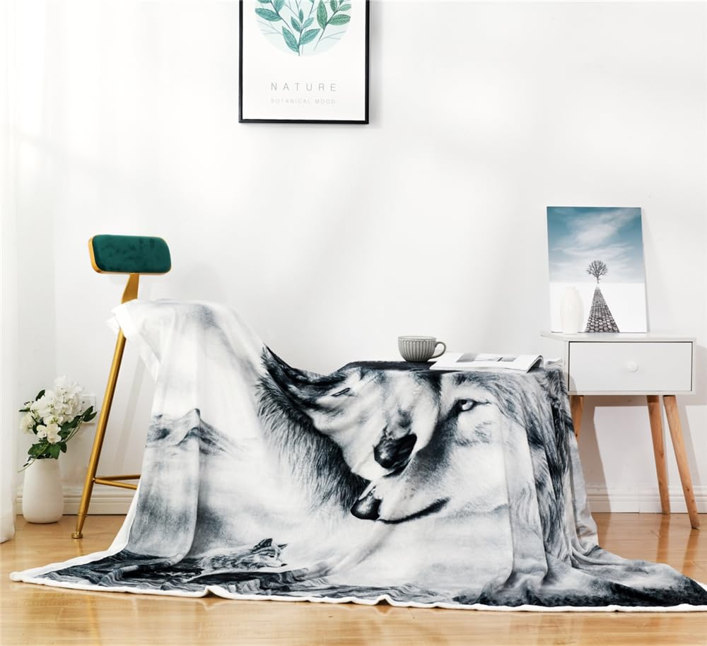 Gray Wolf Comfort Warmth Soft Cozy Air Conditioning Machine Wash Black and White Rose Skull Sherpa Fleece Blanket (Throw 60"x80") (Gray Wolf, L)