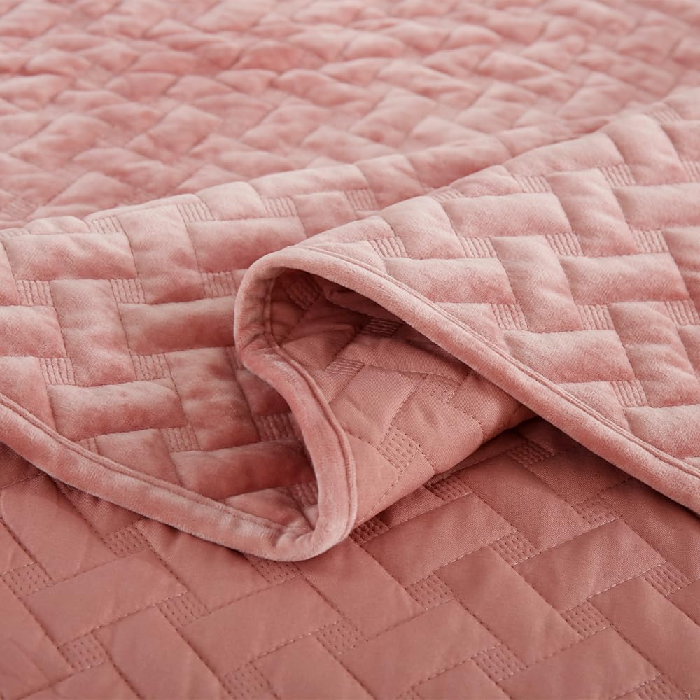 Liians Velvet Bedspread Quilt Bedding Sets,Luxury Soft Velvet Comforters Coverlet Blankets,Weave Stitching Pattern Cotton Quilted Bedspread for All Seasons, Pink,King Size