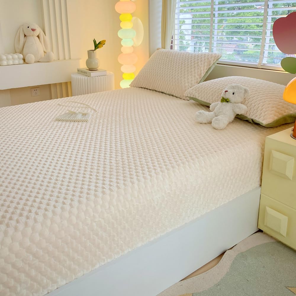 ZIQINPSQ Cozy Fleece Fitted Sheet Full Size - Ultra Soft Fuzzy Bed Sheets for Winter, Deep Pocket 15'' Velvet Plush Bottom Sheet Only (Anti-Static & Warm), Off White