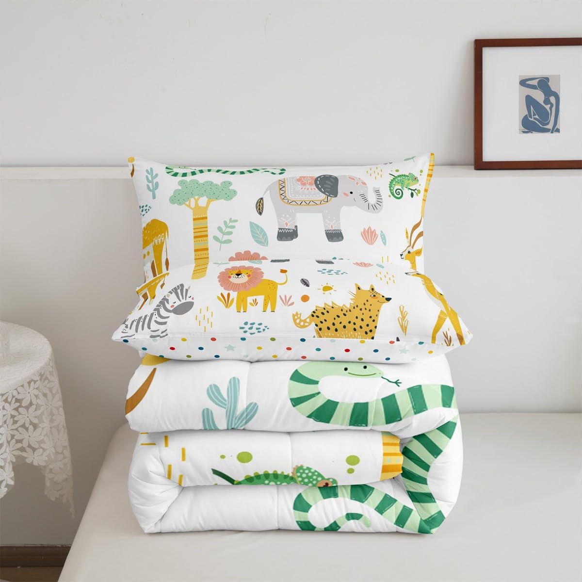 Feelyou Cartoon Animals Bedding Set Zoo Animal Comforter Set Wildlife Comforter for Women Men Room Decor Cute Lion Zebra Elephant Duvet Set King Size with 2 Pillow Case