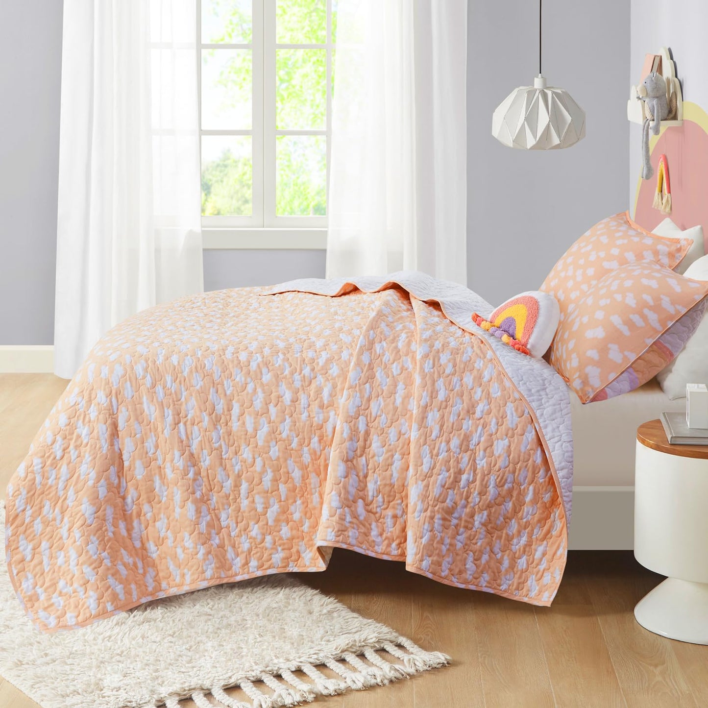 Intelligent Design Kids Queen Bedding Set Cotton Sun Full Size Quilt Sets for Girls Rainbow & Clouds Reversible Queen Coverlet Dawn Light & Breathable Sham Throw Pillow Full/Queen Yellow/Coral 4 Piece