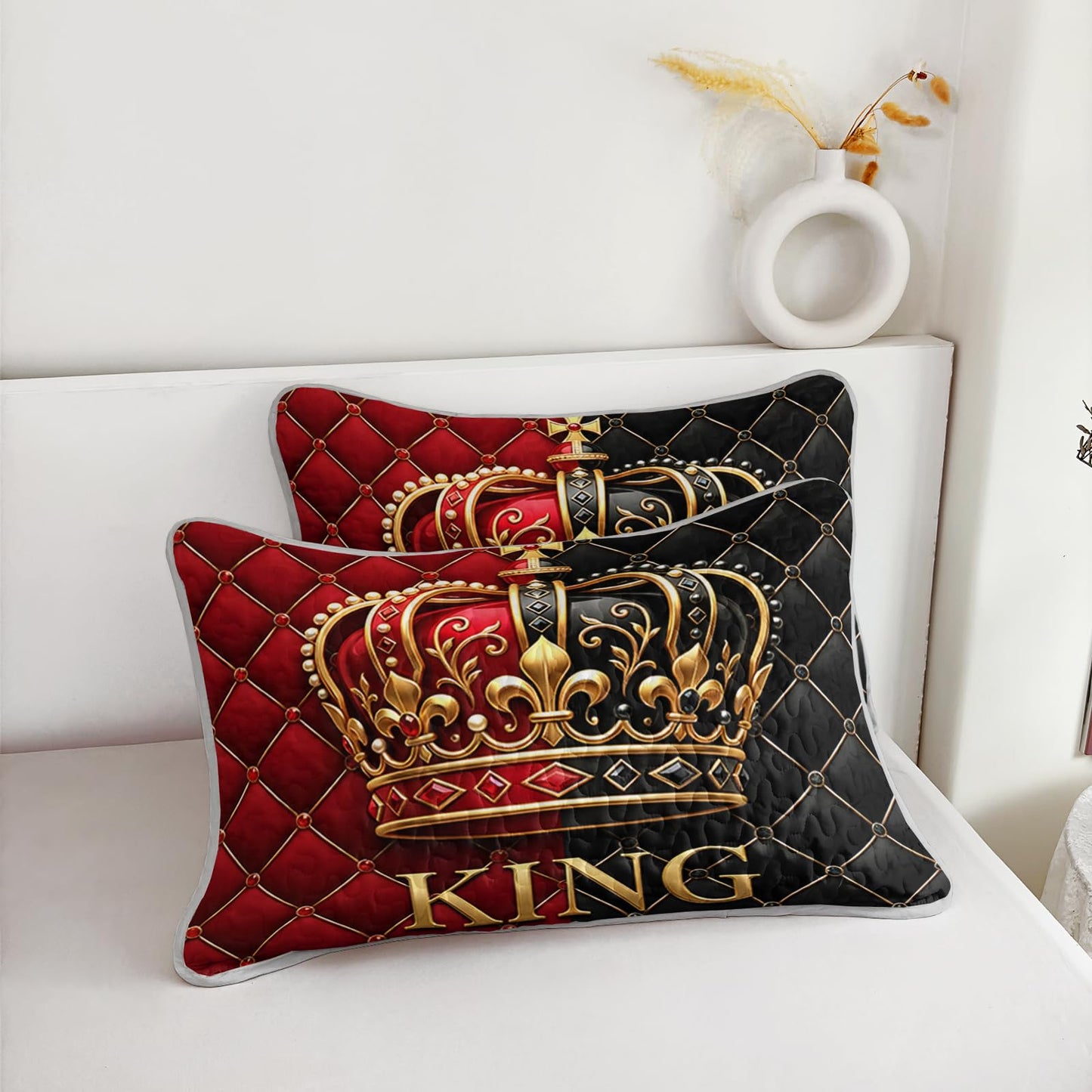 AILONEN Red Black King Quilt Set - Queen Size Golden Crown Couple Bedspread Coverlet with 2 Pillowcases - Luxury Room Decor for Adults & Bedroom