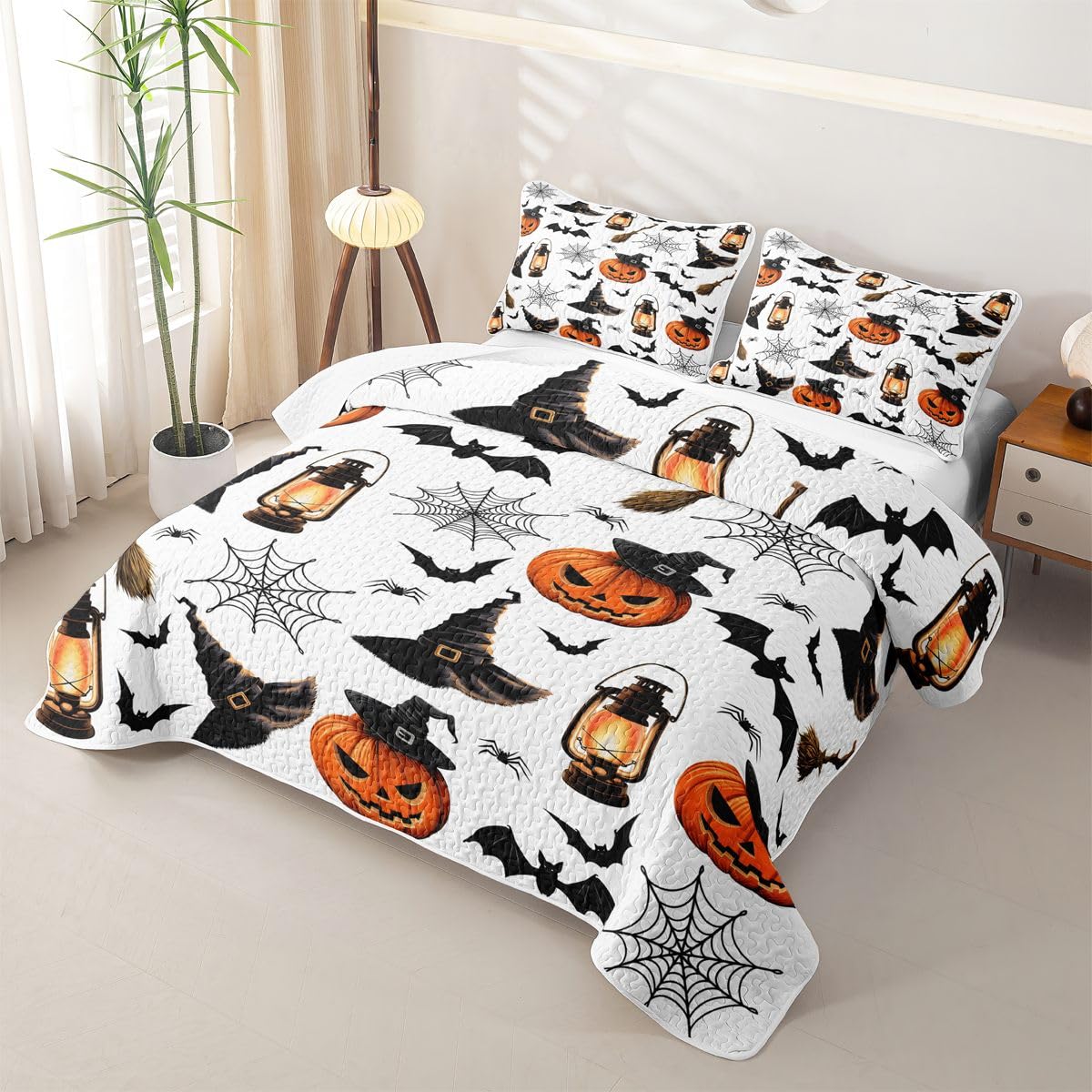 Feelyou Pumpkin Lantern Quilt Set Bat Spider Quilted Bedspread Lightweight Coverlet Set Queen Horror Gothic Bedding Set with Pillowcases for All Season Microfiber Bed Decor