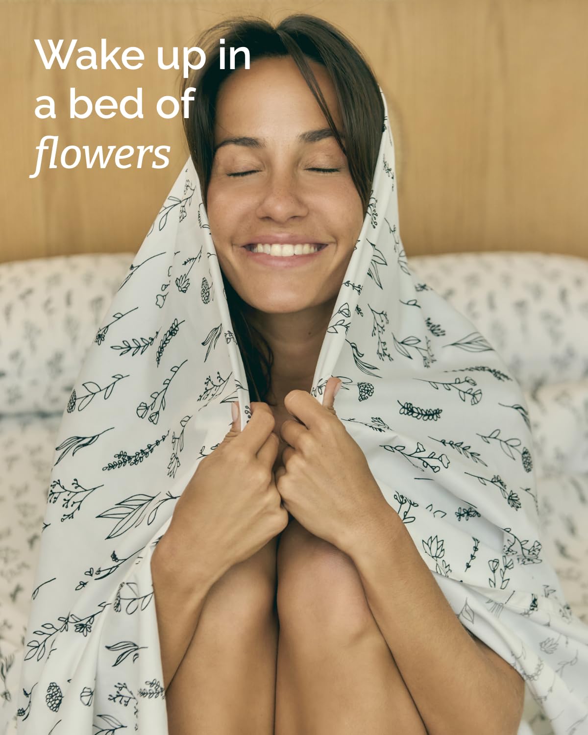 Floral Sheets - Black & White Floral Bed Sheet Set - 1 Flat, 1 Fitted & 2 Pillowcases w/ Deep Pockets - Wrinkle & Fade Free - Boho Botanical Bedding - Ultra-Soft, Breathable & Cooling - Queen Size Set