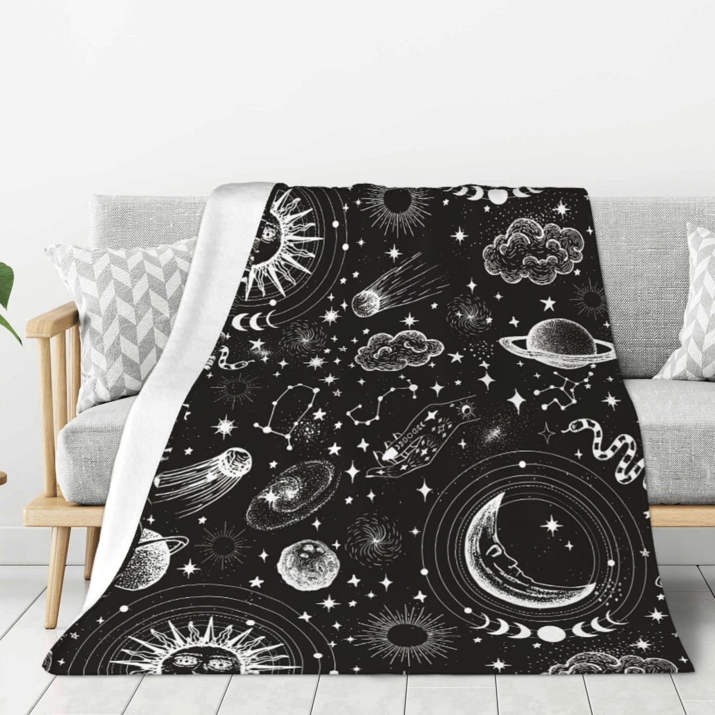 Sun and Moon Throw Blanket Cozy Fluffy Plush Blanket Soft Flannel Throw Blanket for Kids Men Women Gift Sofa Bed Couch 50"x40" Christmas