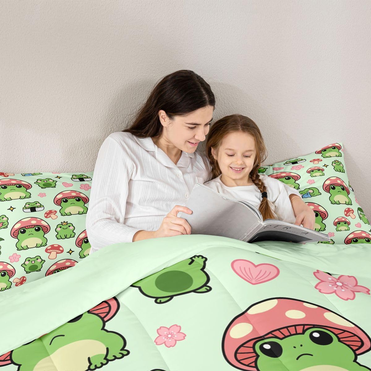 Mushroom Frog Comforter Set Queen Size Cute Mushroom Bedding Set 3pcs for Kids Girls Boys Bedroom Decor Cartoon Animals Plants Quilt Set Pink Green Duvet Insert,2 Pillowcases