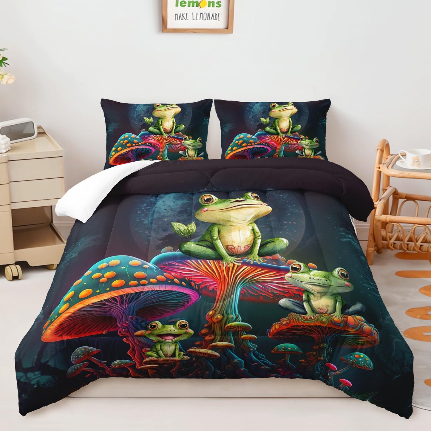 AILONEN Frog Comforter Set Queen Size,Fantasy Magic Mushroom Frog Kids Bedding Set for Boys Girls,Green Wild Animals Duvet Set 3 Pieces, 1 Quilt and 2 Pillowcases, All Season