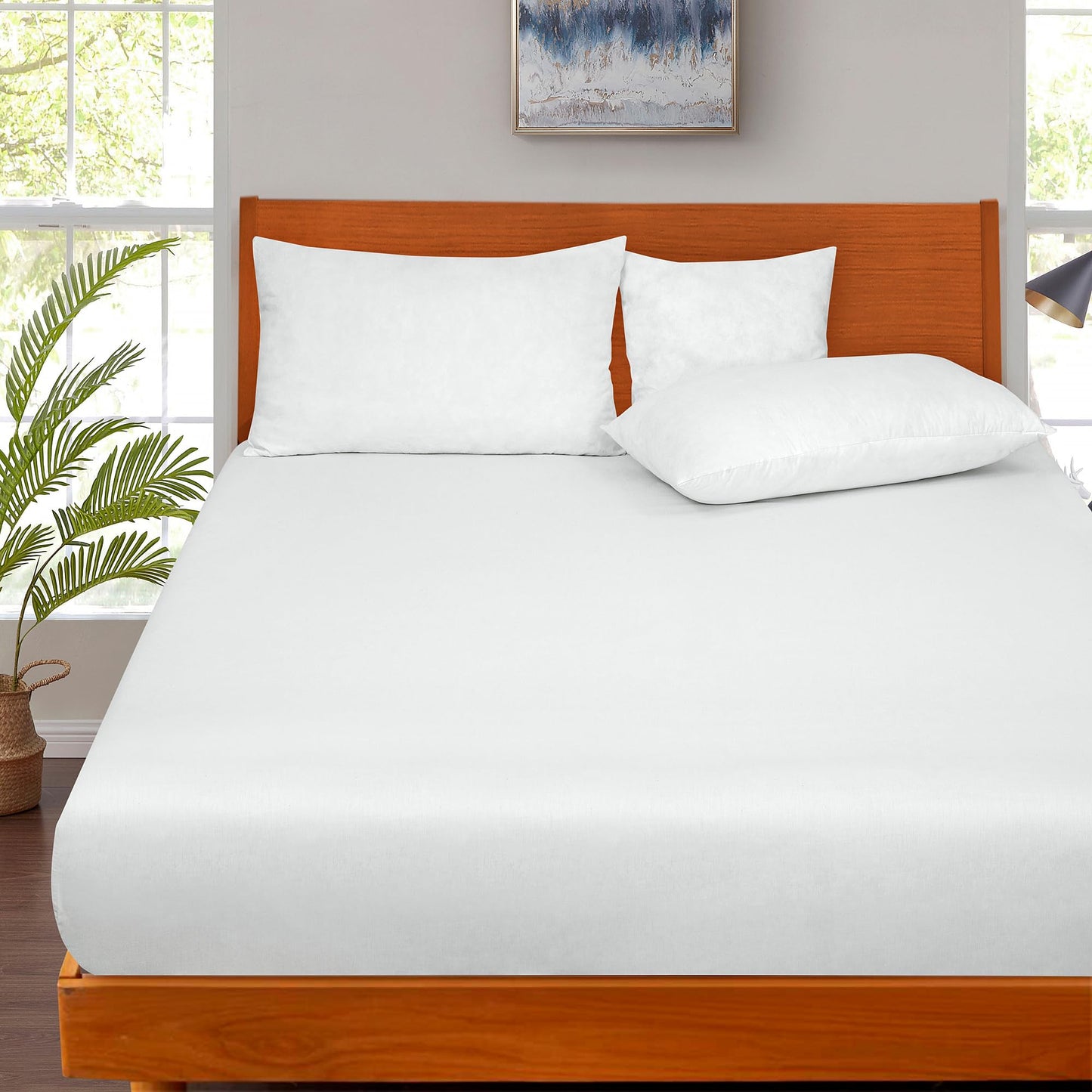 ROYALE LINENS 300 Thread Count 100% Long Staple Combed Cotton Fitted Sheet Queen - Super Soft Deep Pocket Bottom Sheet - Fitted Sheets Only - Elastic Sheets (Queen, White)