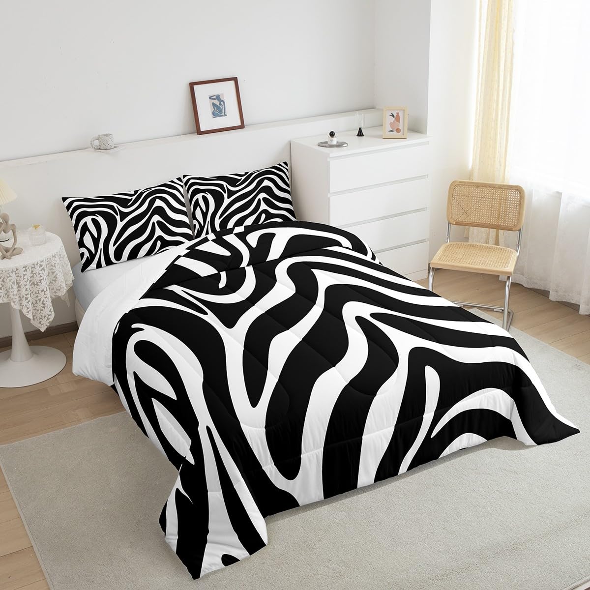 Zebra Stripe Comforter Set Queen Size,Wild Animal Skin Fur Printed Bedding Set for Kids Boys Girls Room Decor,Black White Geometric Striped Duvet Insert 3Pcs,Soft Microfiber Quilt Set,2 Pillowcases