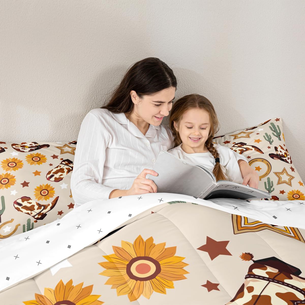 Feelyou Western Comforter Set Full Size Cowgirl Bedding Set for Kids Boys Girls Western Cowboy Boots Duvet Quilt Wild West Cactus Flower Bedroom Decor Beige Microfiber 3 Pcs with 2 Pillow Cases