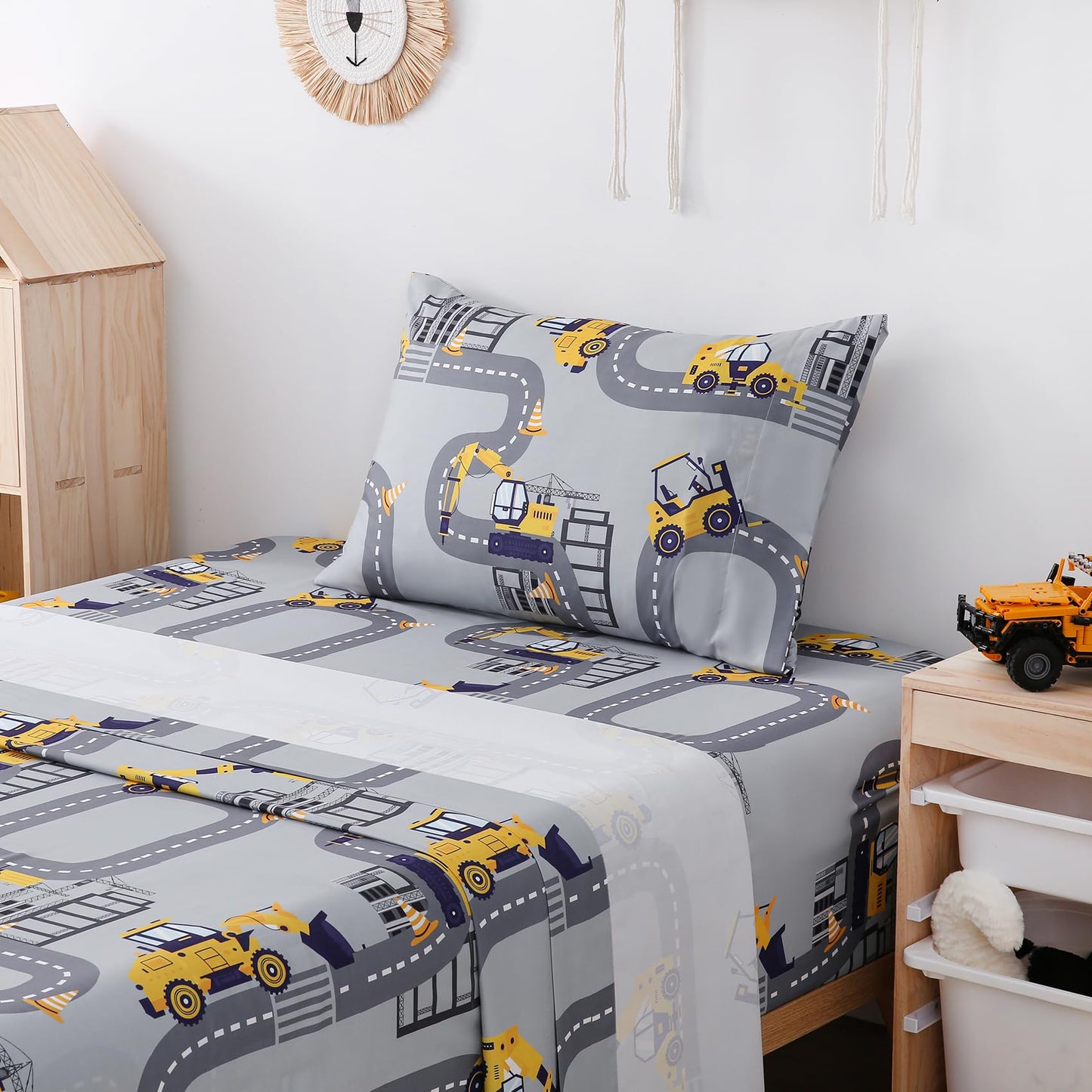 Yibeizi Twin Sheets Set Kids, Grey Truck Pattern Microfiber Single Bed Sheets, Cute Soft Oeko-Tex Extra Deep Pocket Sheets & Pillowcases Cooling Hypoallergenic Wrinkle Free Bedsheets