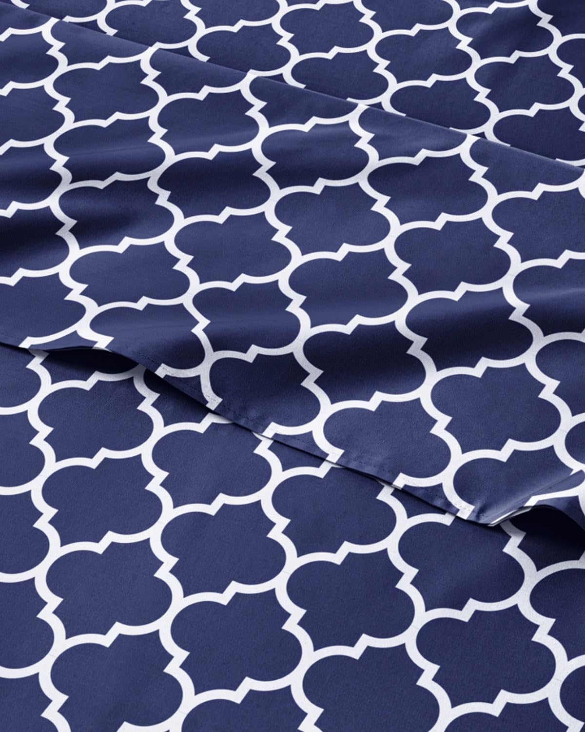 Blue Geometric Bed Sheets - 1 Flat & 1 Fitted Sheet & 2 Pillowcases w/ Deep Pockets – Wrinkle & Fade Free- Ultra-Soft, Breathable and Cooling - Luxury Moroccan Bed Set – Full Size - Navy Quatrefoil