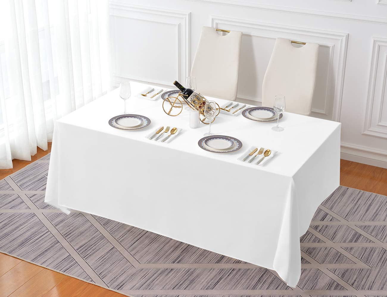 Surmente 2 Pack White Rectangle Tablecloth 90 x 132-inch Rectangular Polyester Table Cloth for Weddings, Banquets, or Restaurants