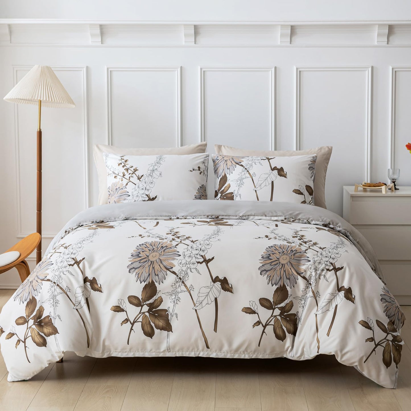 Lekesky Duvet Cover King Size, Reversible Dahlia Floral Duvet Cover Set, Soft Microfiber Off White Bedding Duvet Cover Sets with Zipper Closure (1 Duvet Cover 104"x90", 2 Pillowcases 20"x36")