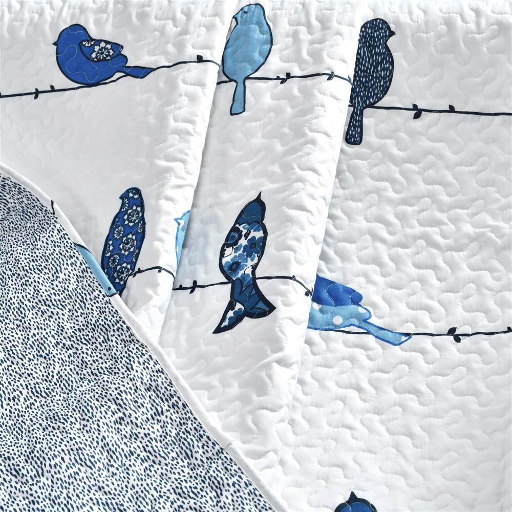 Lush Decor Rowley Birds Reversible Throw Blanket, 50" W x 60" L, Navy - Throw Blankets for Bed - Couch Blanket - Farmhouse Throw Blanket for Couch