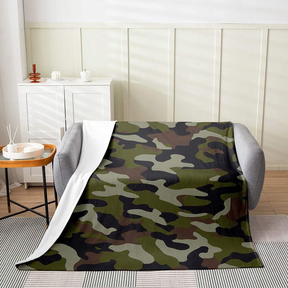 jejeloiu Camo Flannel Fleece Throw Blanket Farmhouse Twin 60"x80" Woods Camouflage Fleece Throw Blanket for Kids Women Men Hunting for Bed Couch Chair Living Room Dark Green Bedroom Decor