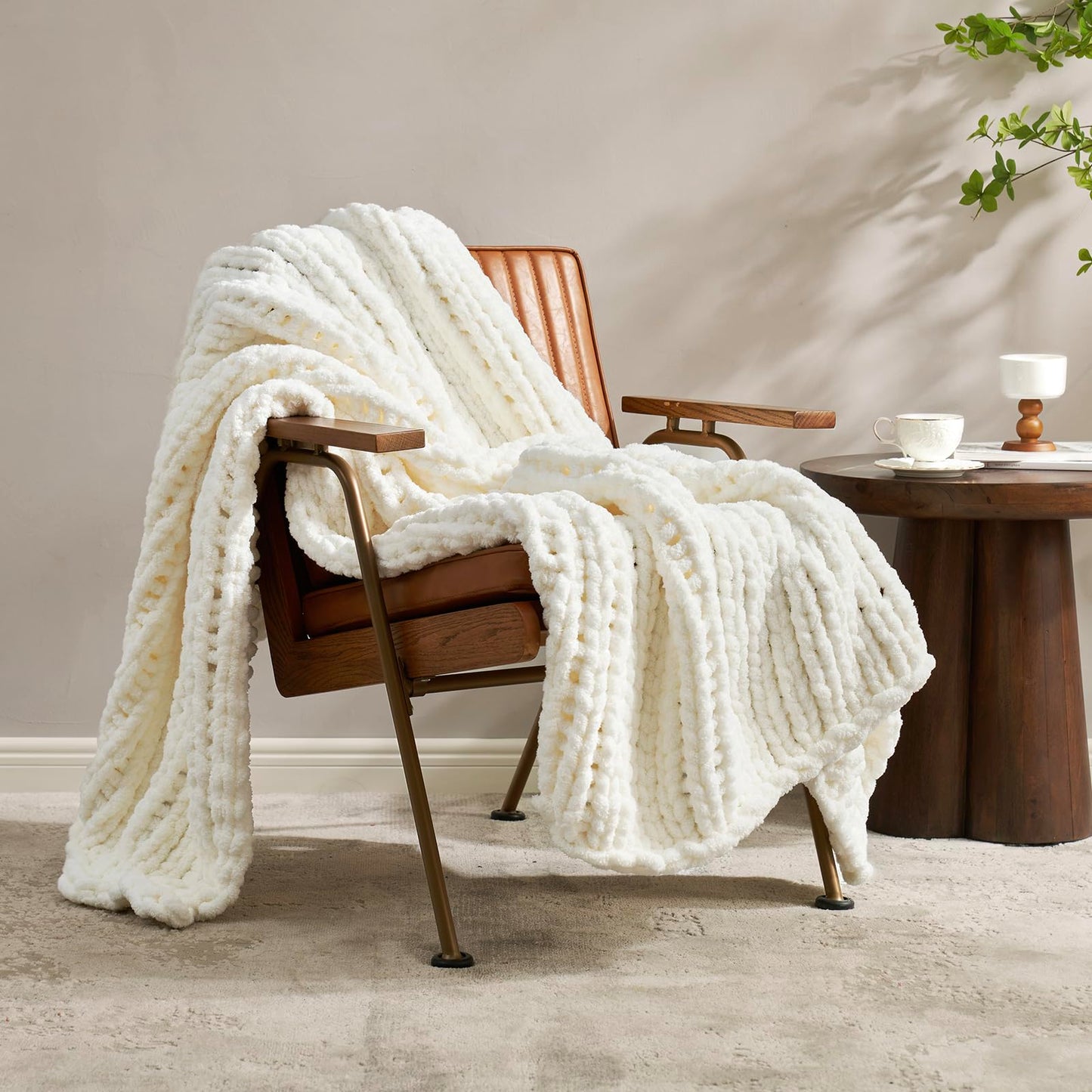 Amélie Home Chunky Knit Throw Blanket for Couch, Soft Chenille Handmade Crochet Throw Rope Knit Blanket for Bed, 40"x50", Ivory