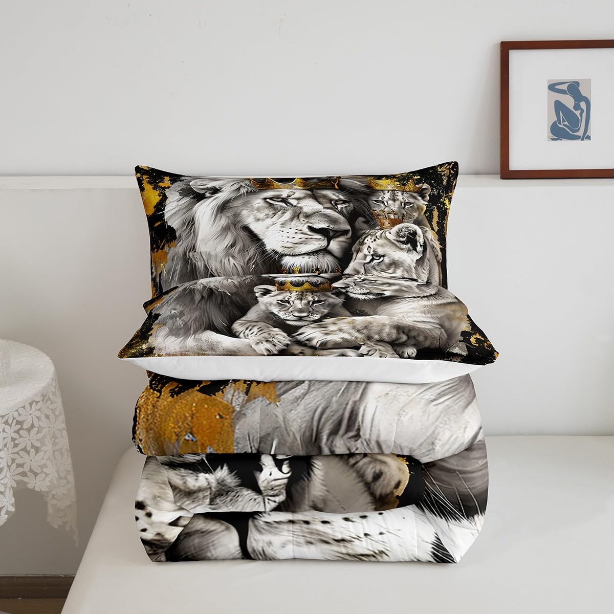 Manfei Lion Family Kids Comforter Set Twin Size,Gold King and Queen Crown Bedding Set,Boys Men Room Decor,Tropical Wild African Animal Hunting Adventure Down Comforter,Grey Duvet Insert,1 Pillowcase