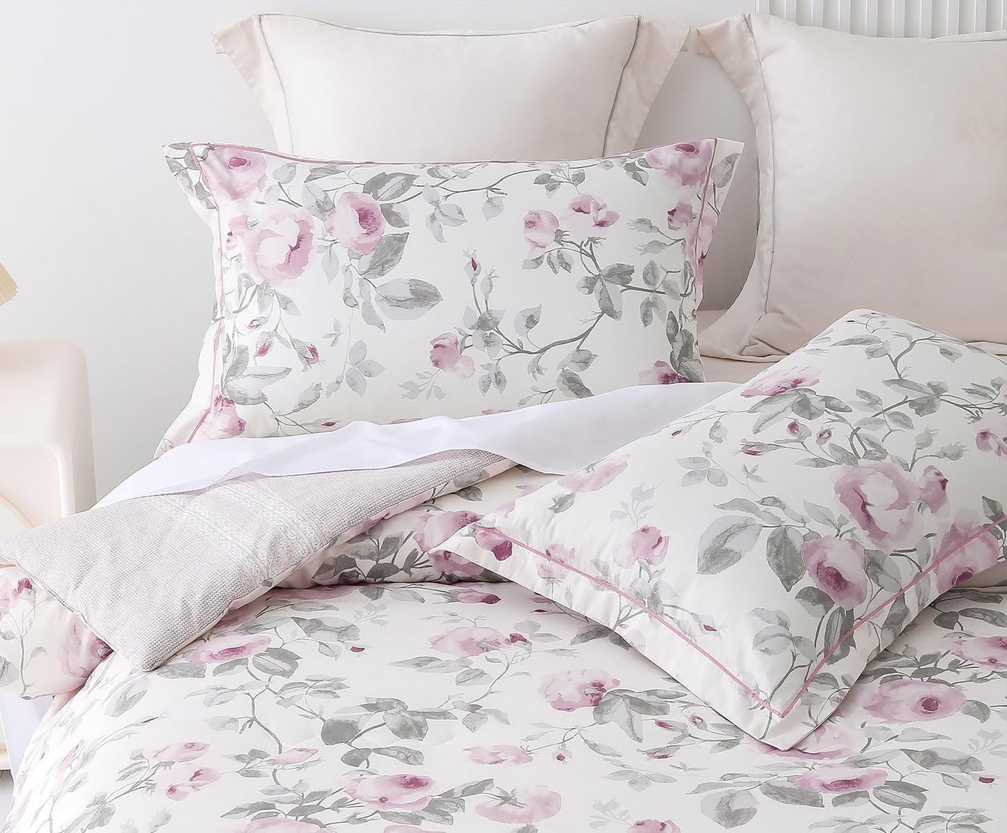 SLEEPBELLA Comforter Queen Size, 600 Thread Count Cotton White Print with Purple Flowers Reversible Comforter Sets, Down Alternative Bedding Set 3Pcs(Queen, Purple Floral)