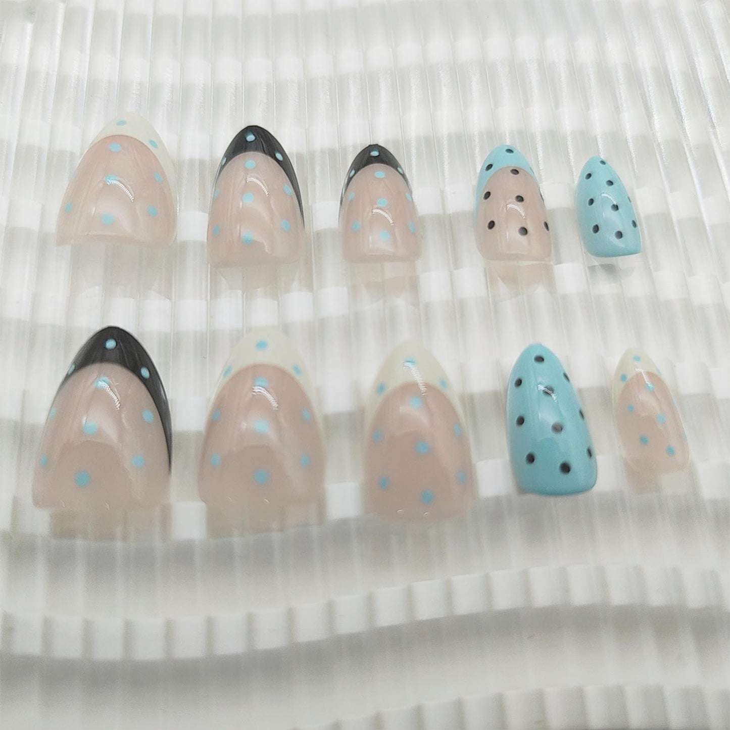Polka Dot French Tip Press on Nails Short Almond Fake Nails Black White Blue Stick on Nail Full Cover Reusable False Nail for Women 24Pcs