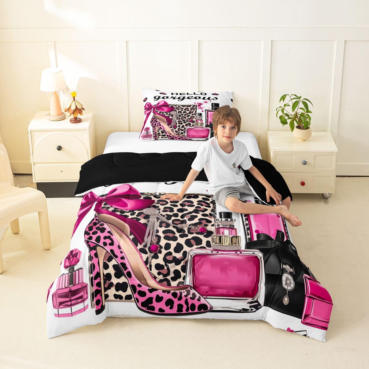 Erosebridal Black and Pink Leopard Print King Bedding Set | Fashion Modern Girly Comforter Set Bow Perfume High Heels Bed Collections Trendy Stylish Girls Duvet Quilt Sets