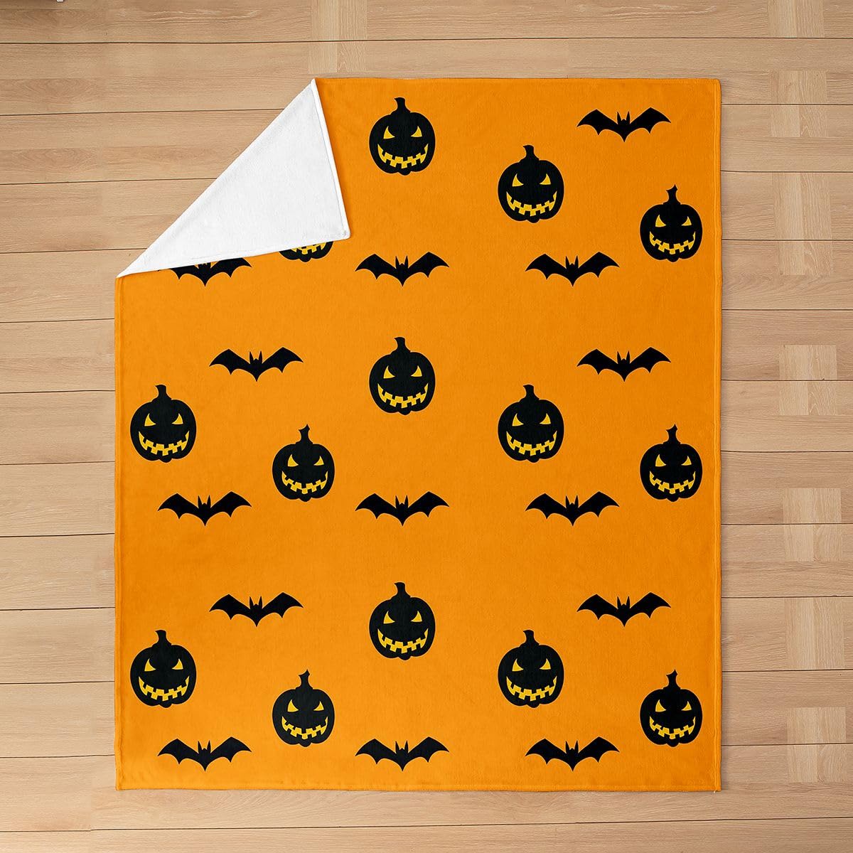 Feelyou Spooky Pumpkin Flannel Blanket Plush Fuzzy Halloween Themed Fleece Throw Blanket for Boys Girls Bat Plush Lightweight Sofa Throw Graveyard 40"x50" for Bed Couch Chair Living Room