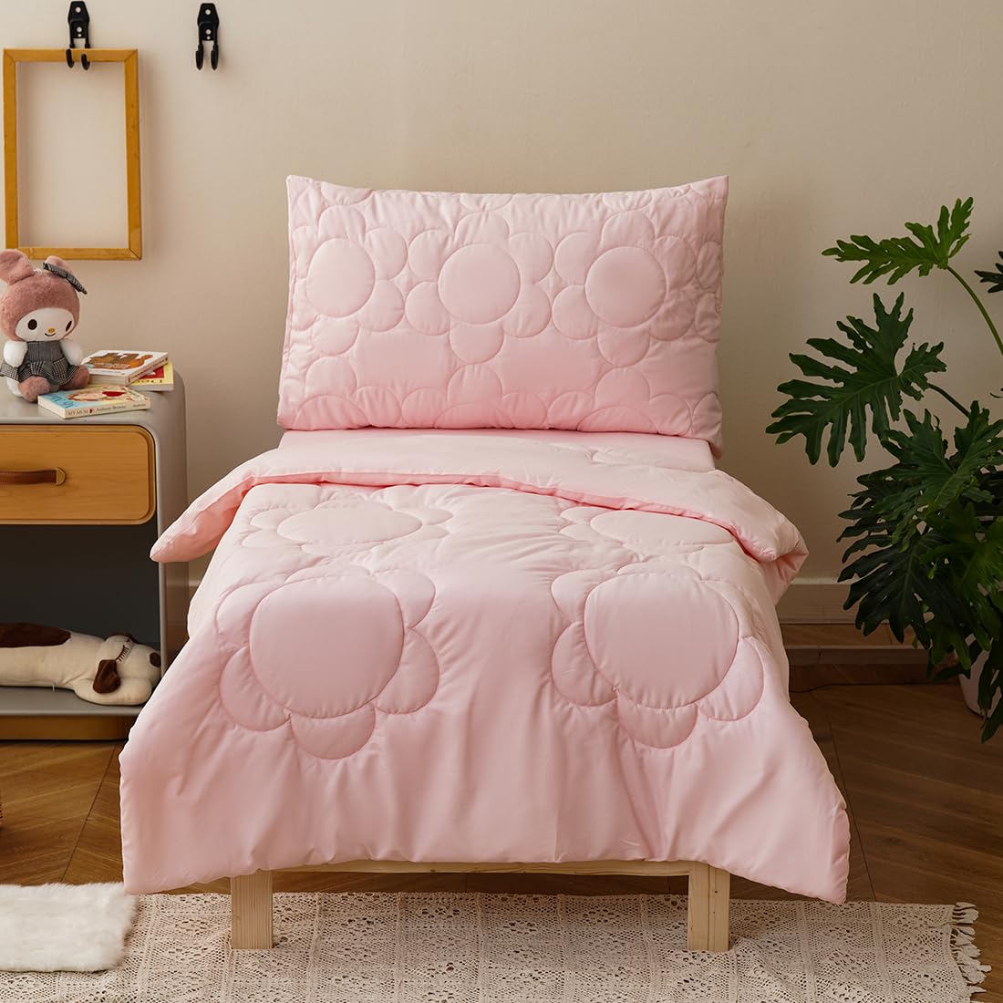CLOTHKNOW 4Pieces Pink Toddler Bedding Sets for Girls Blush Comforter Sets Daisy Puff Bedding Soft Crib Bed Sets