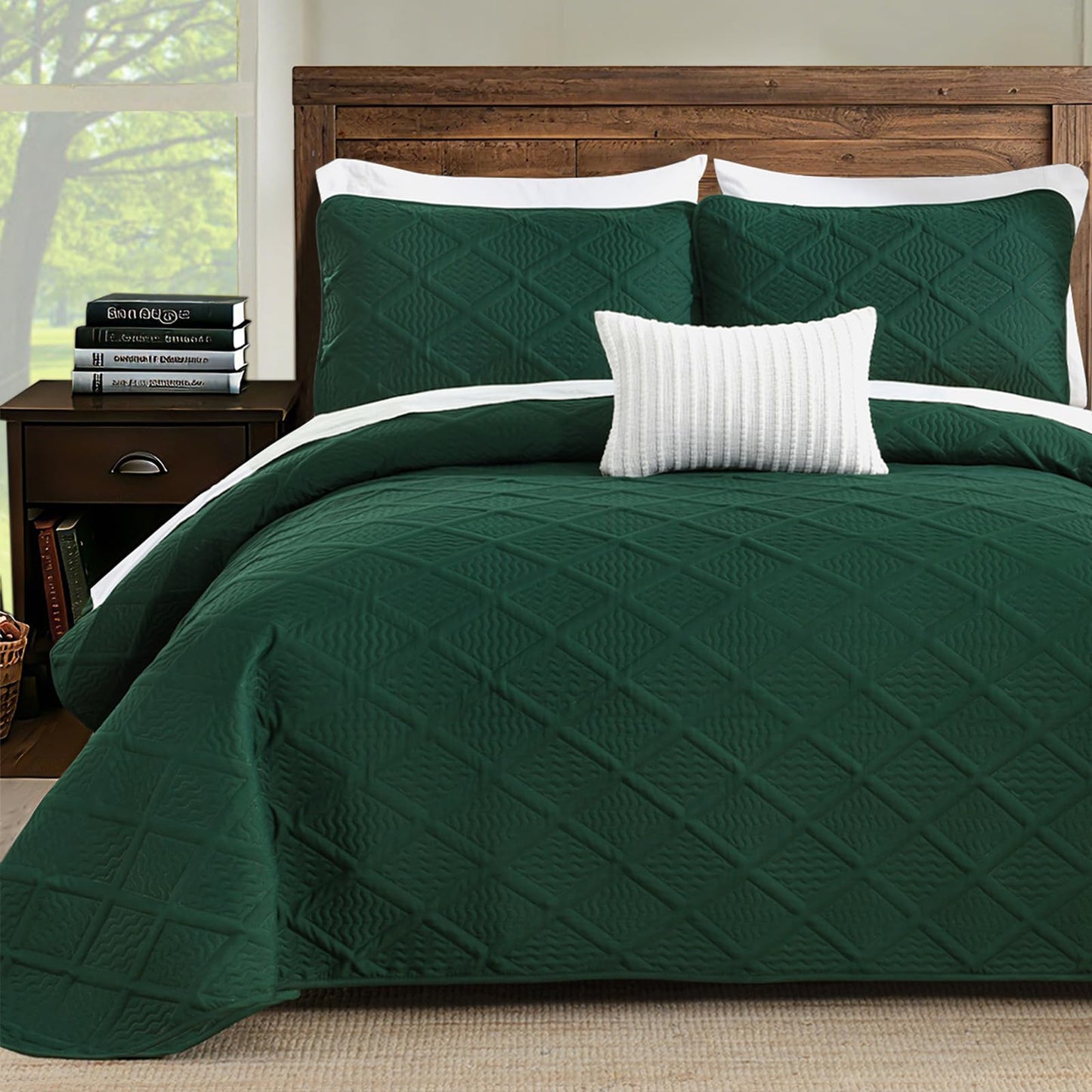 Yiran Quilts Queen Size, Emerald Green Spring Summer Bedspread Bedding Set, 3 Pieces Diamond Pattern Lightweight Microfiber Coverlet with 2 Pillow Shams for All Season 96x90 Inch