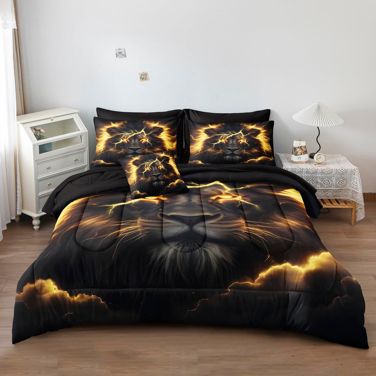 Lion Queen Comforter Set Black and Gold Bed in a Bag Golden Loin Bed Set Home Decor 8 Pcs Black Sheet Set Wild Animal Comforter Set with 1 Cushion Cover