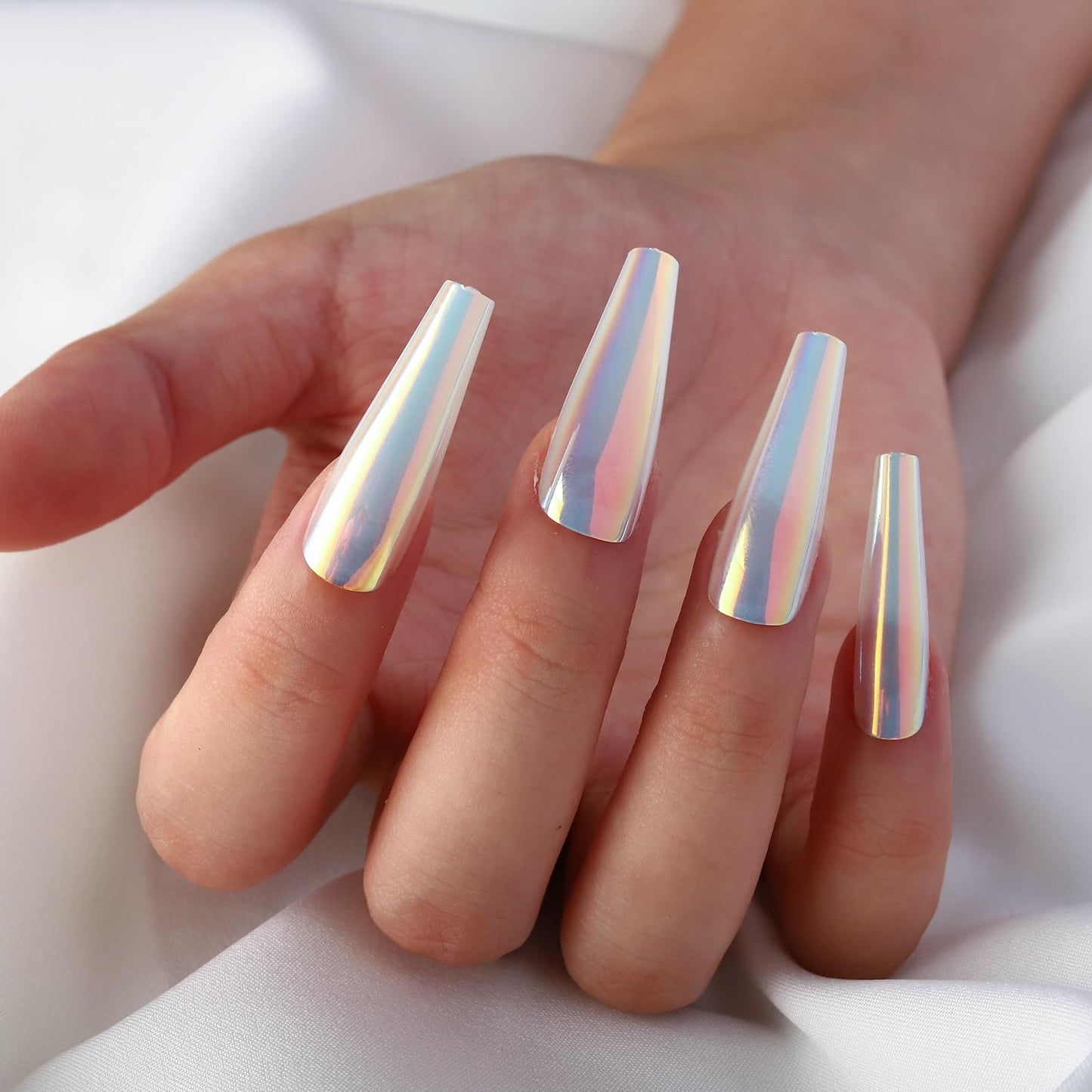 Chrome Press on Nails Ballerina Long Coffin False Nails Holographic Mirror Fake Nails Luxury Chameleon Metallic Full Cover Glue on Nails for Women Girls Artificial Acrylic Nail Decoration 24pcs